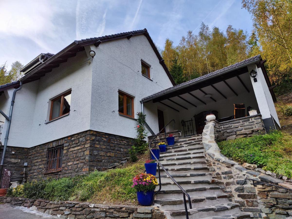 Вілла Wohlfuehloase Eifelsteig Зіммерат Екстер'єр фото